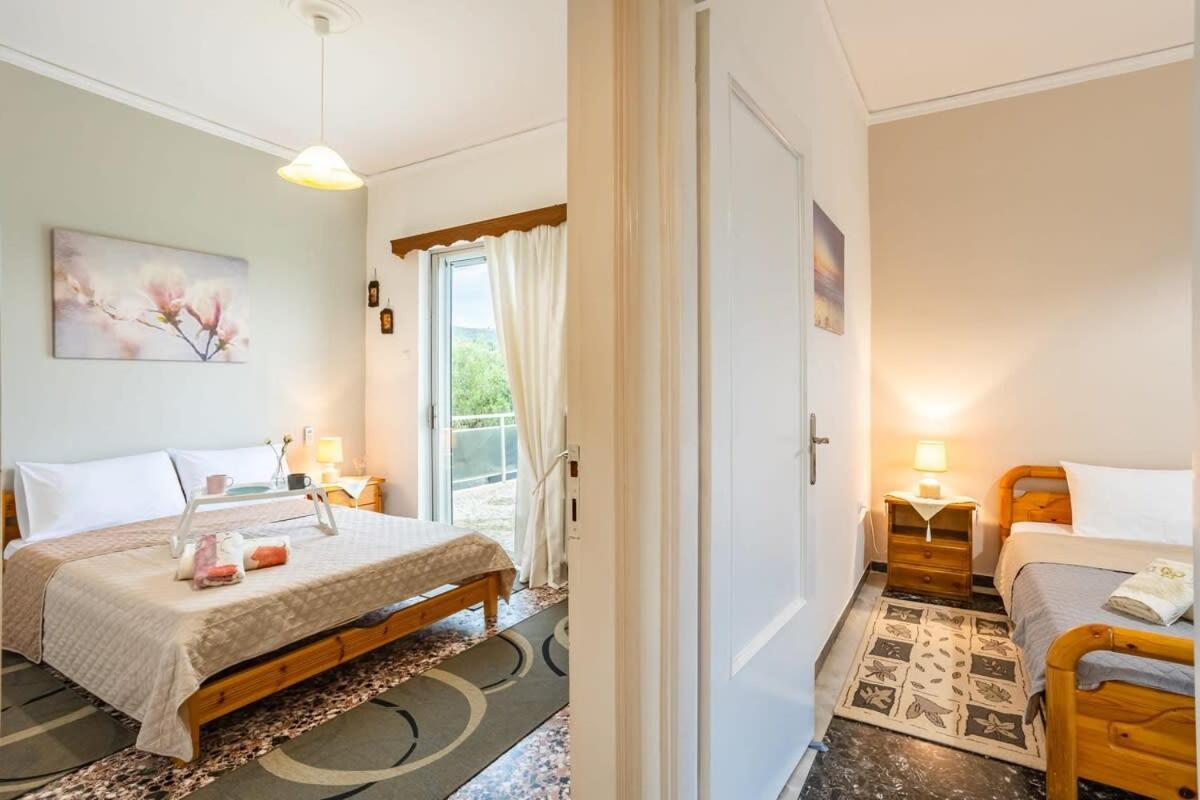 Seaside Family Haven - Avia'S Spacious Getaway Kültér fotó
